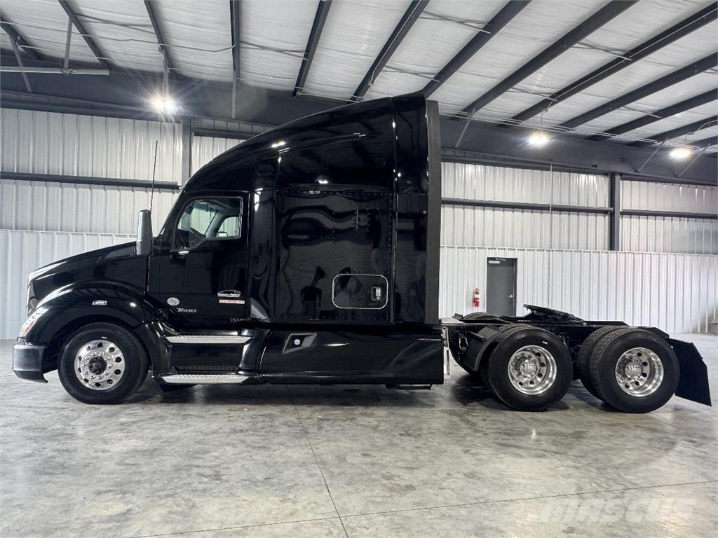 Kenworth T680 Trekkers