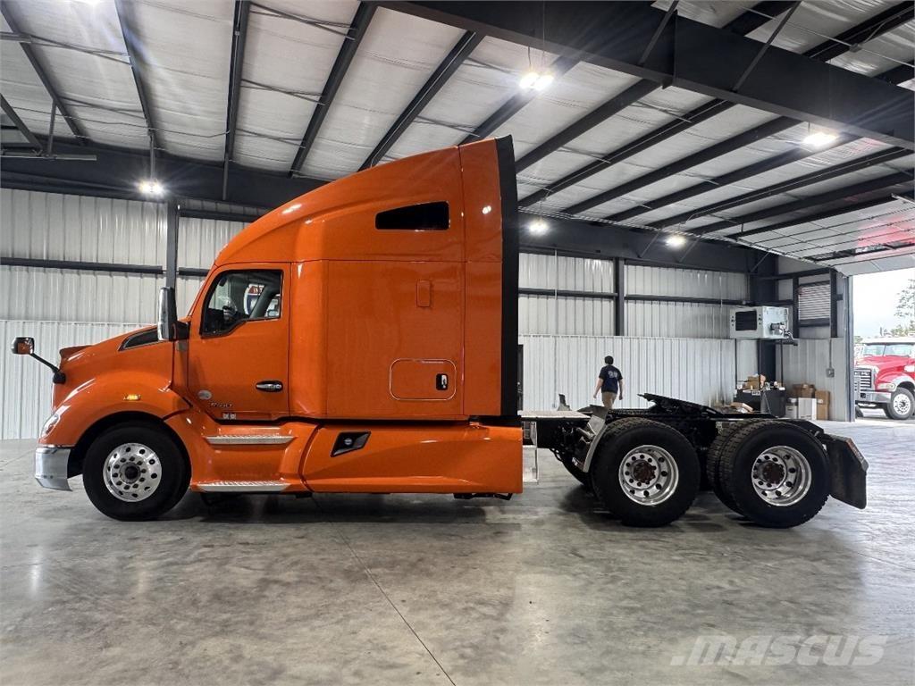 Kenworth T680 Trekkers