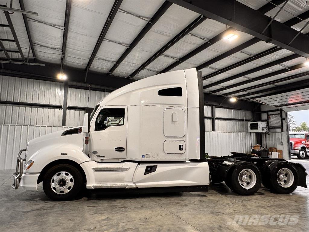 Kenworth T680 Trekkers