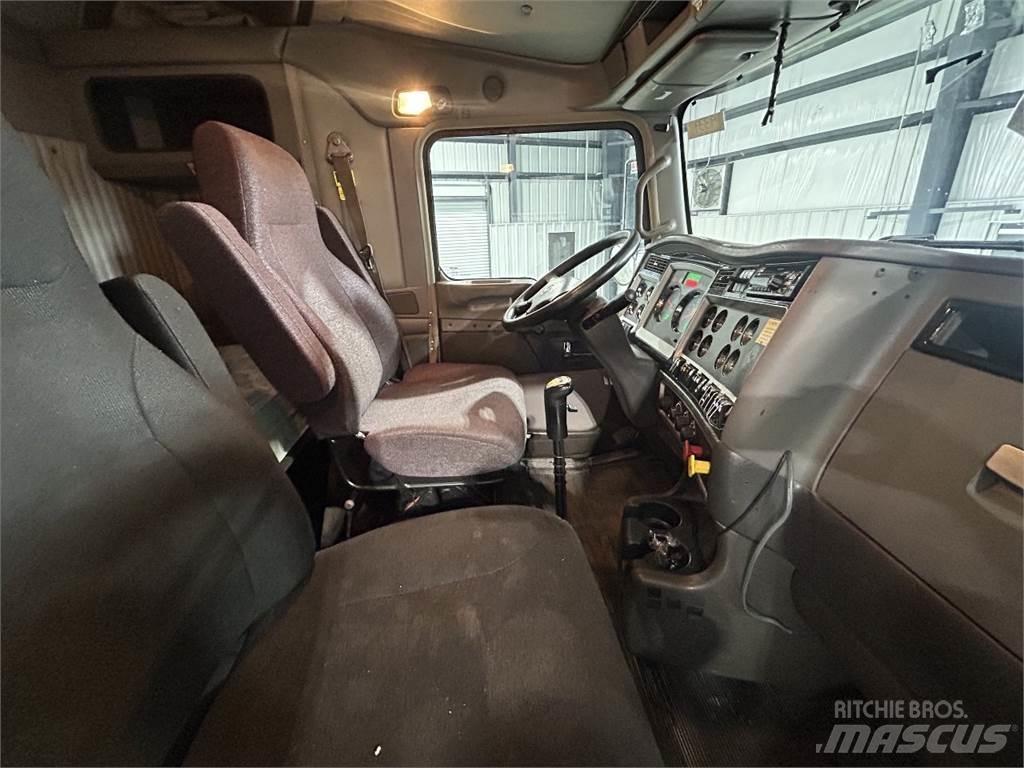 Kenworth T800 Trekkers