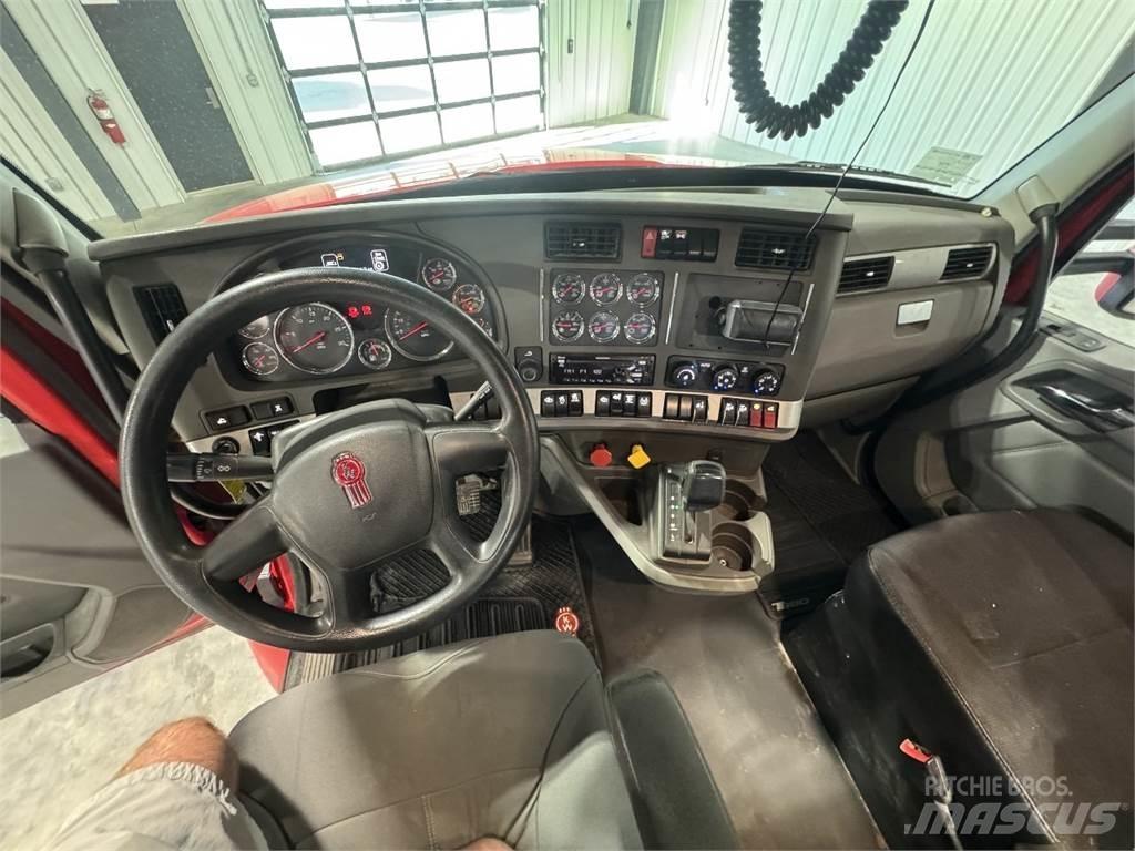Kenworth T880 Trekkers