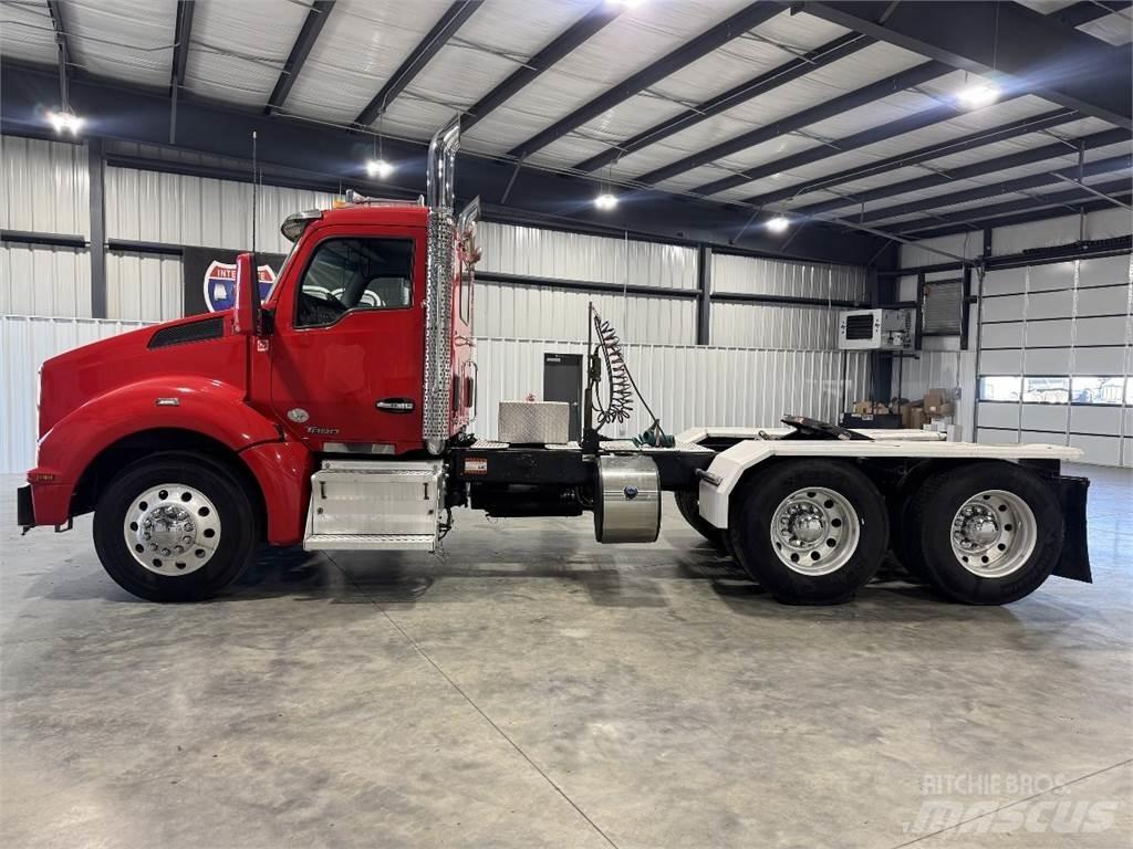 Kenworth T880 Trekkers
