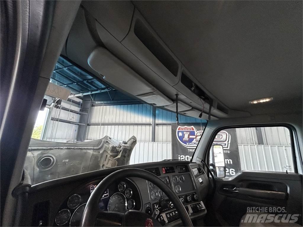 Kenworth T880 Trekkers