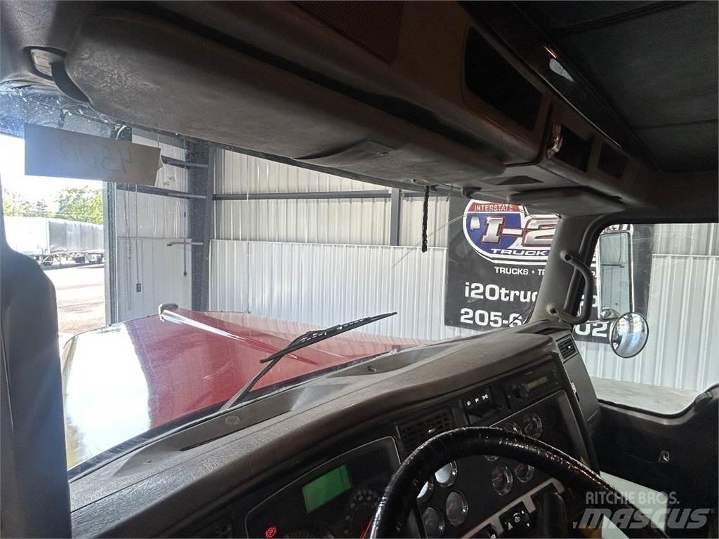 Kenworth W900 Trekkers