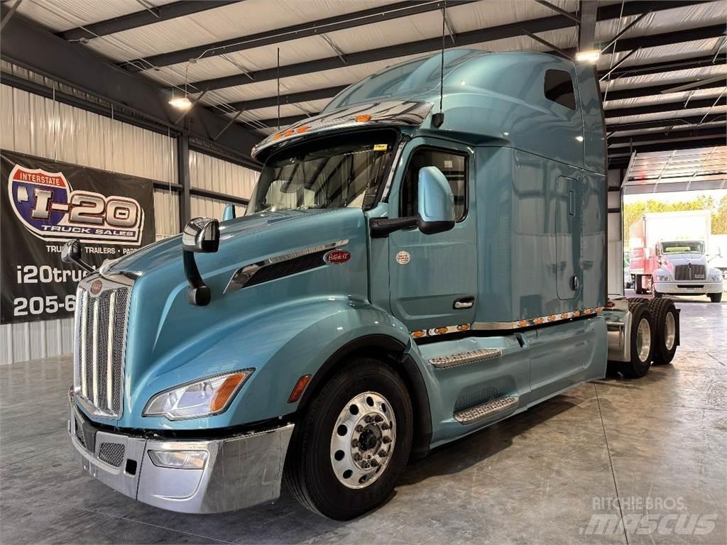 Peterbilt 579 Trekkers