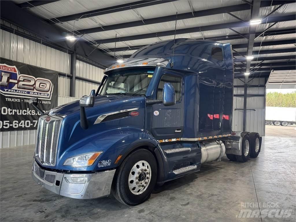 Peterbilt 579 Trekkers