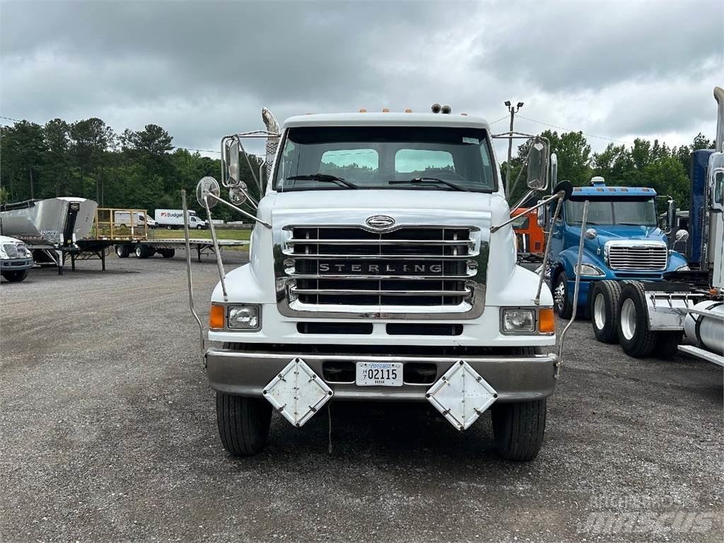 Sterling L7500 Platte bakwagens