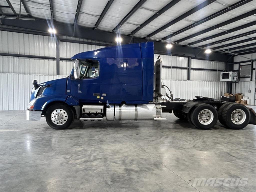 Volvo VNL630 Trekkers