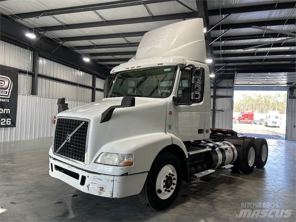 Volvo VNM Trekkers