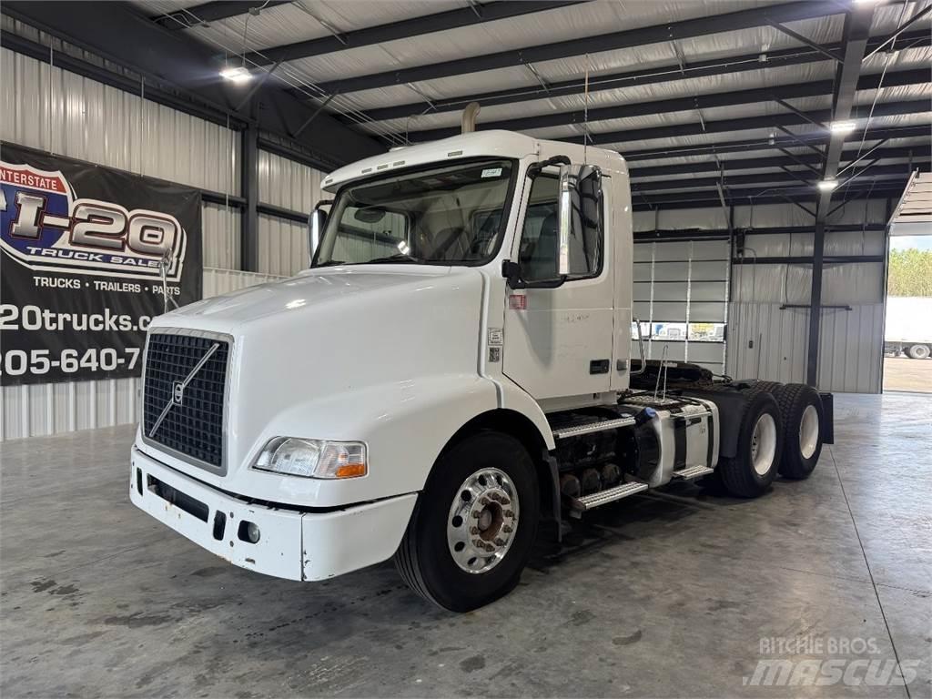 Volvo VNM Trekkers