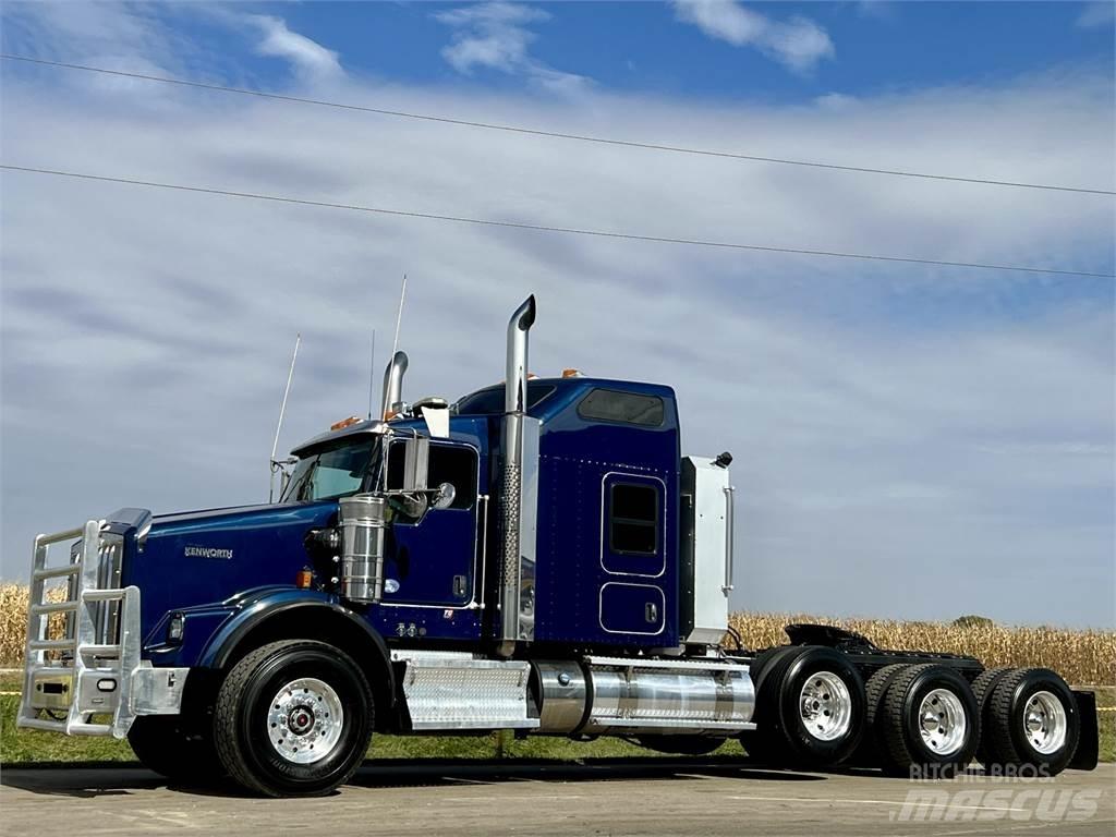 Kenworth T800 Trekkers