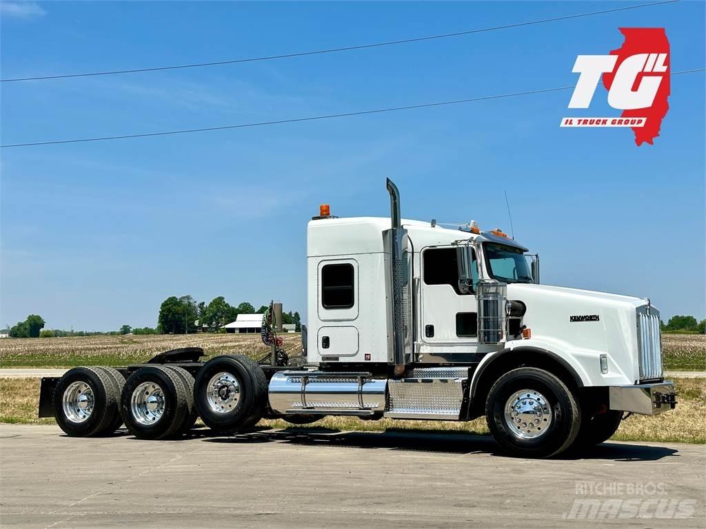 Kenworth T800 Trekkers
