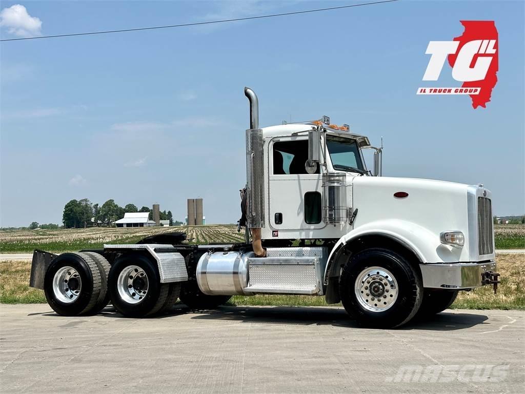 Peterbilt 367 Trekkers