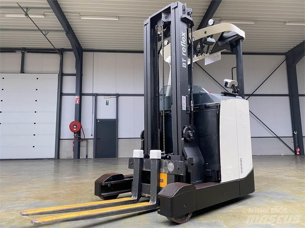 Toyota BT RRE140E Reachtruck voor hoog niveau