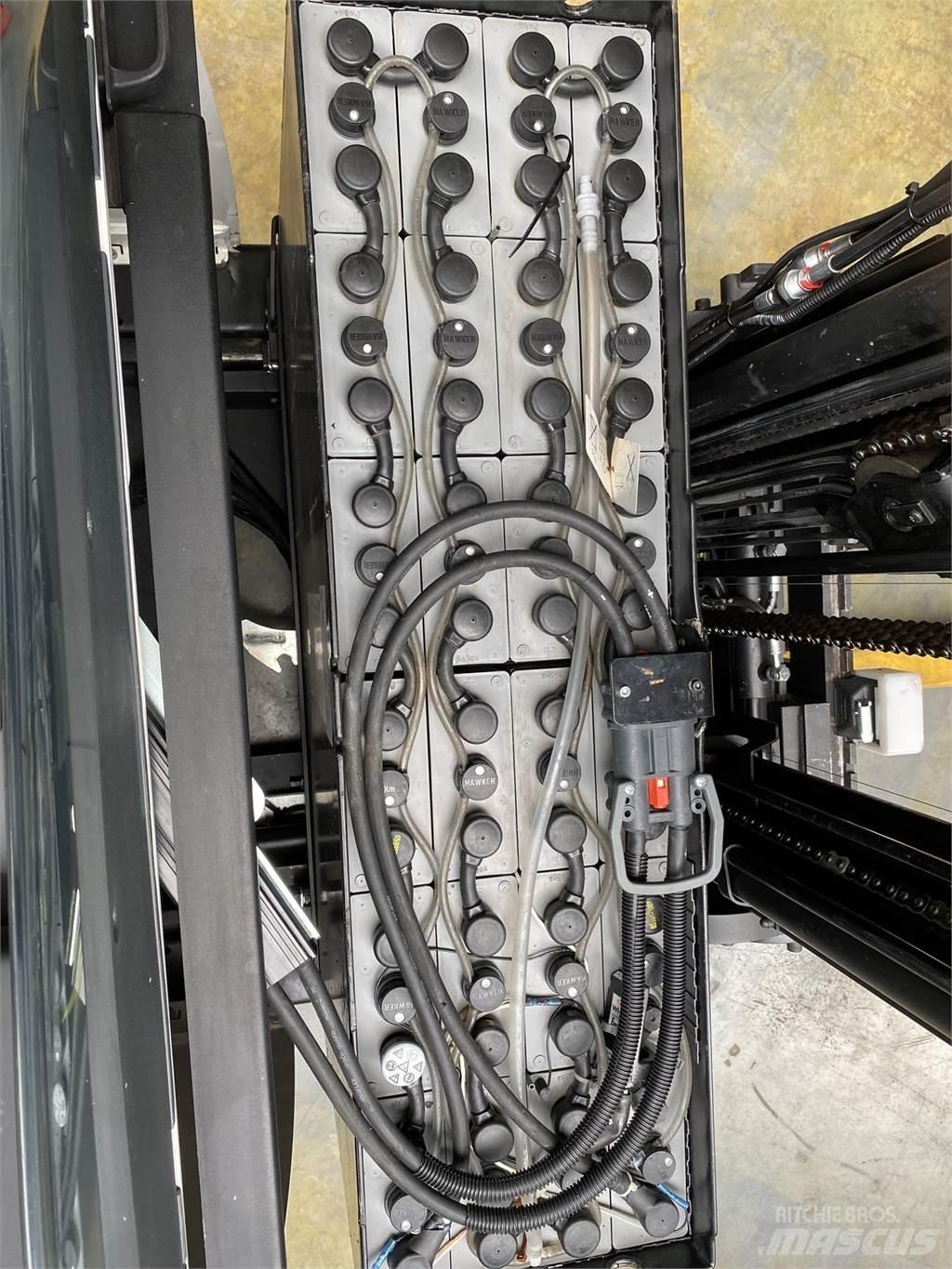 Toyota BT RRE140E Reachtruck voor hoog niveau