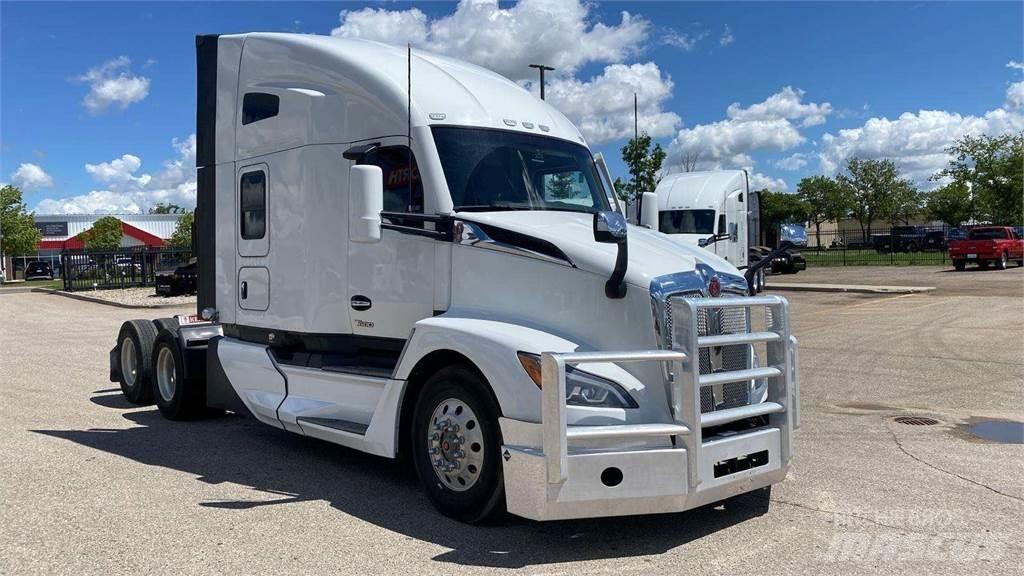 Kenworth T680 Trekkers