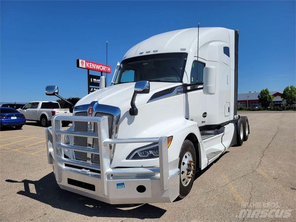 Kenworth T680 Trekkers