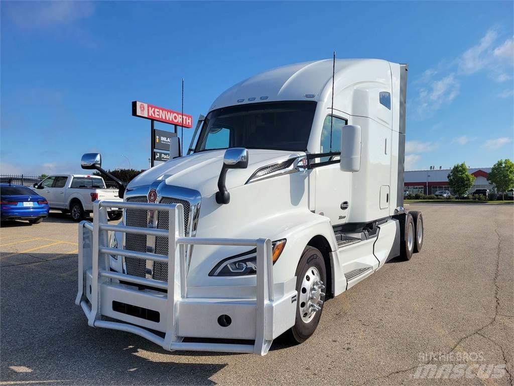 Kenworth T680 Trekkers