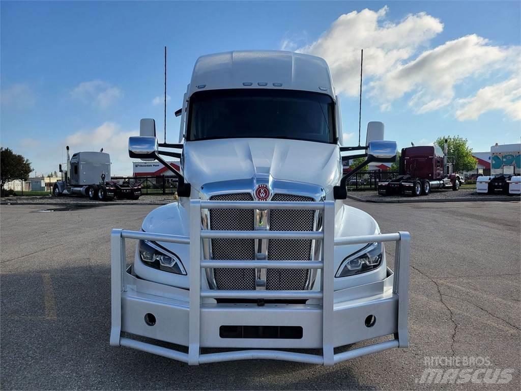 Kenworth T680 Trekkers