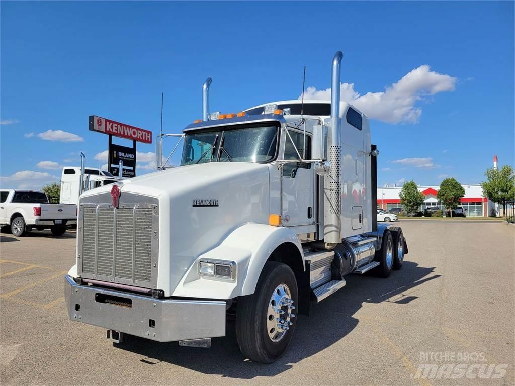 Kenworth T800 Trekkers