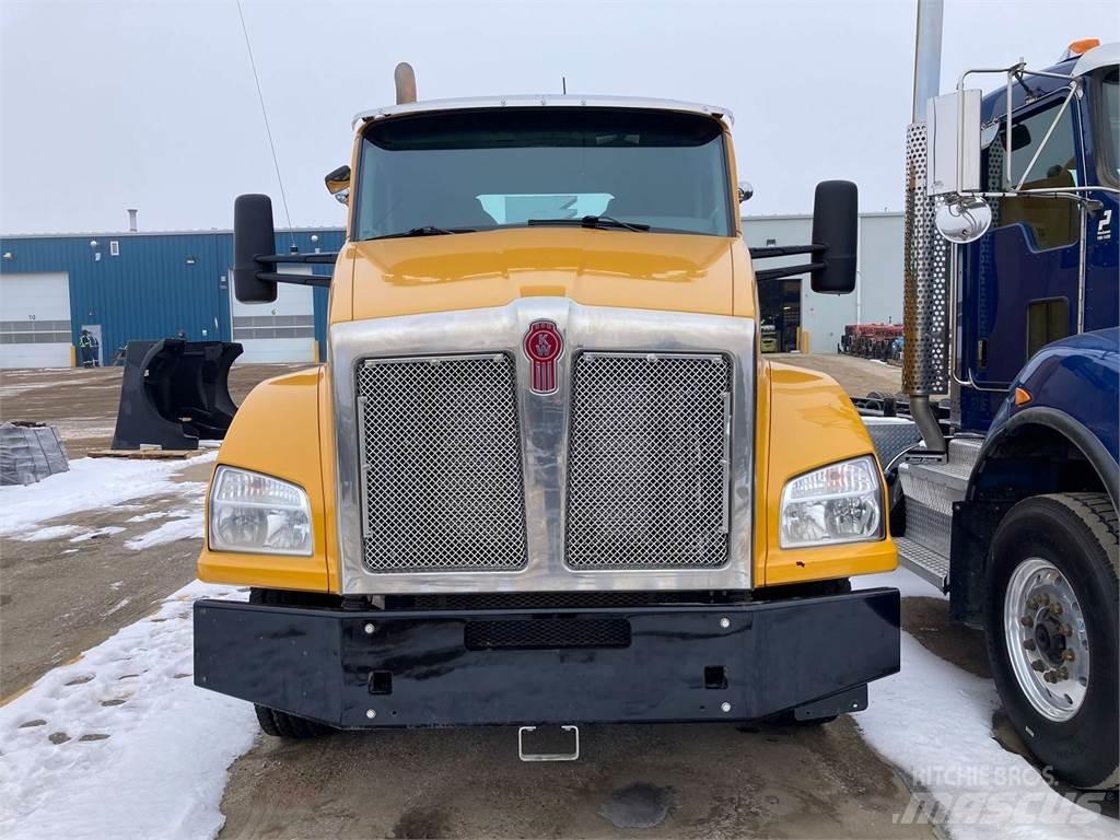 Kenworth T880 Trekkers