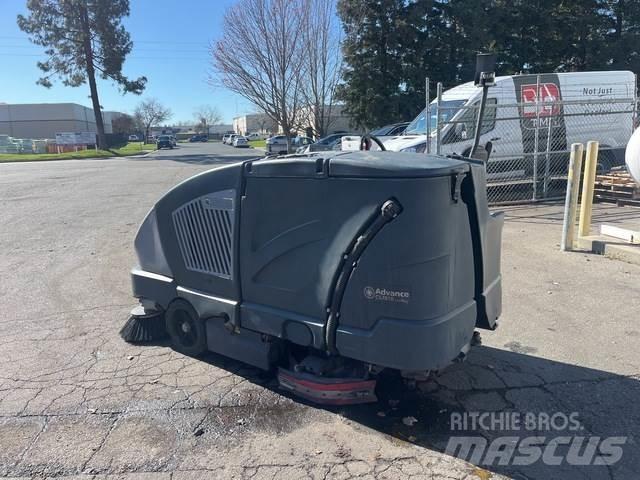Advance CS7010 Schrobzuigmachines