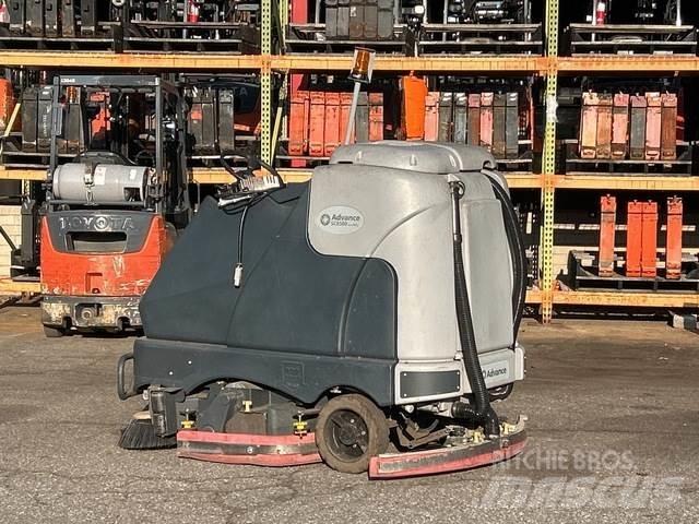Advance SC6500 Schrobzuigmachines