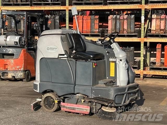 Advance SC6500 Schrobzuigmachines