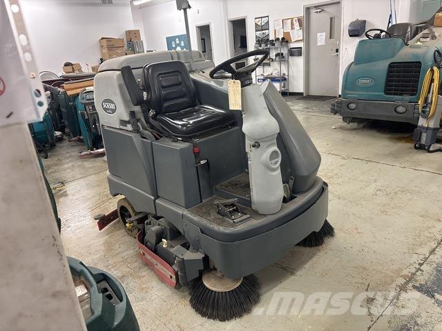 Advance SC6500 Schrobzuigmachines