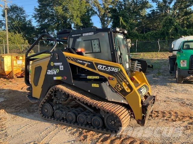 ASV RT135 Schrankladers
