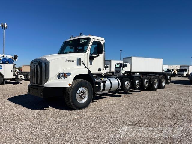 Autocar DC64 Cabine en interieur