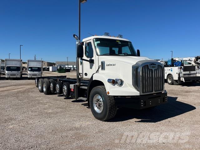 Autocar DC64 Cabine en interieur