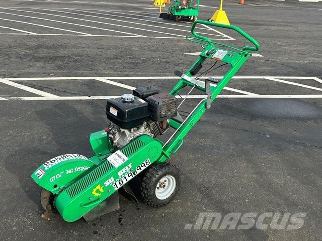 Blue Bird SG13 Boomstronkfrees