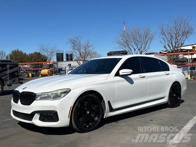 BMW 750I Auto's