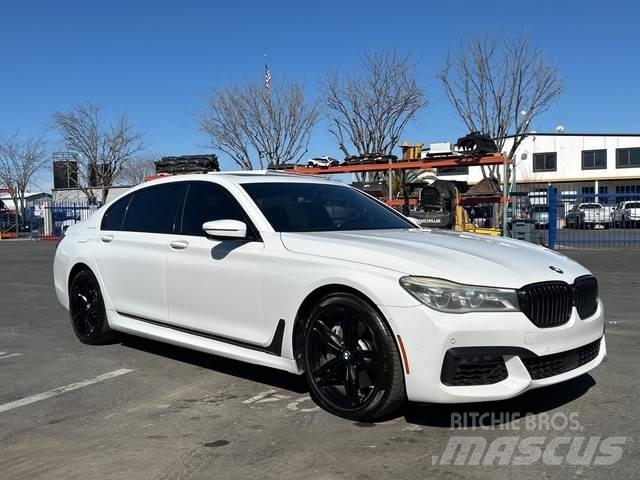 BMW 750I Auto's