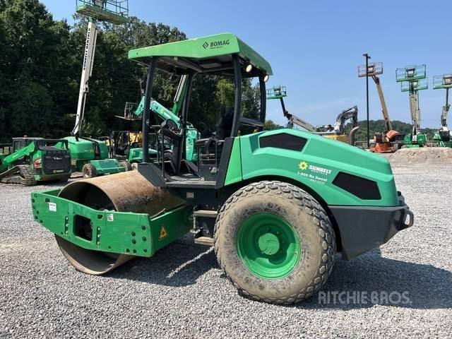 Bomag BW177D-5 Trilrolwalsen