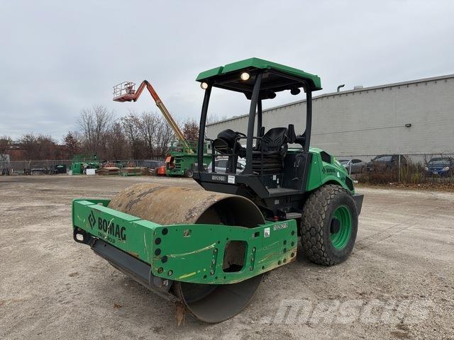 Bomag BW177D-5 Trilrolwalsen