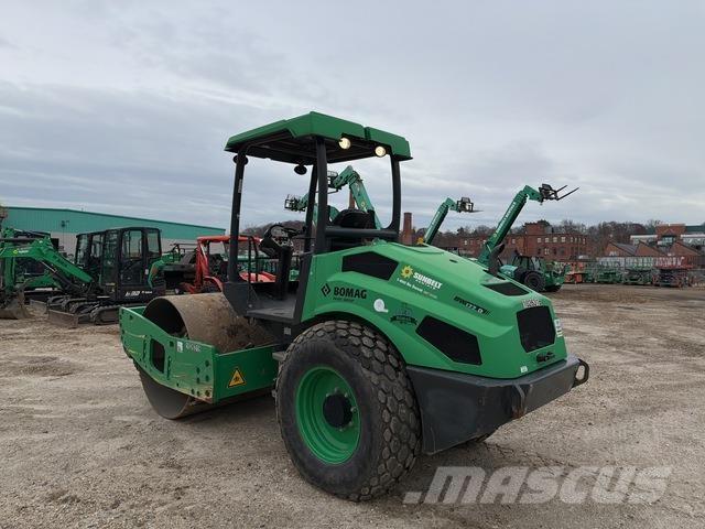 Bomag BW177D-5 Trilrolwalsen