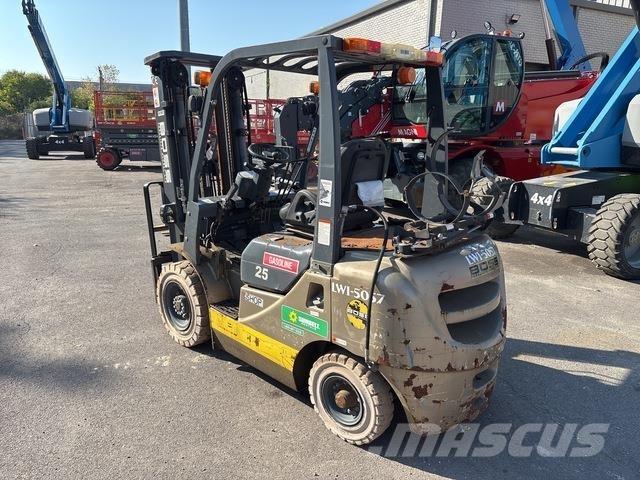 Boss FY25 Heftrucks overige