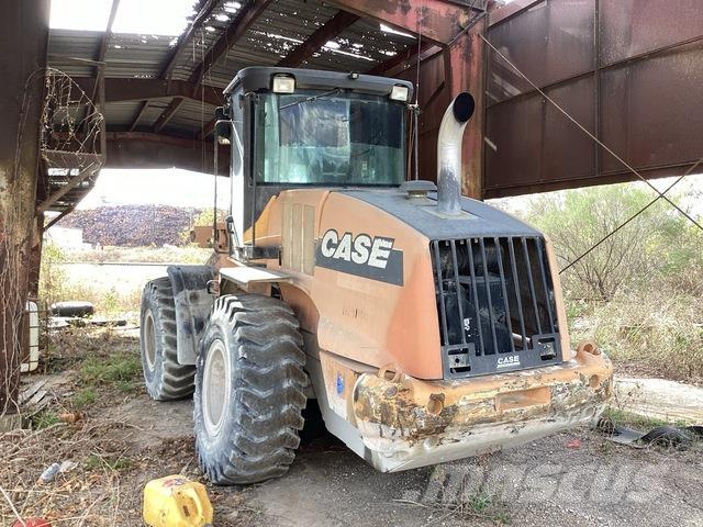 CASE 621E Wielladers