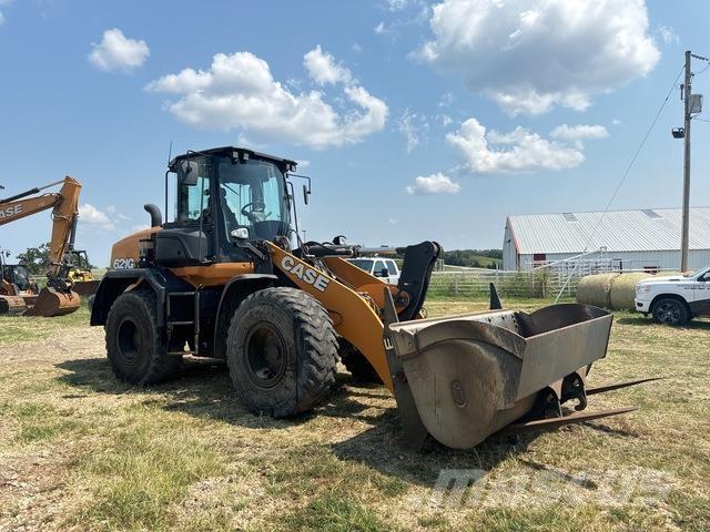 CASE 621G XR Wielladers
