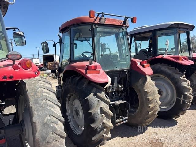 Case IH JX80 Tractoren