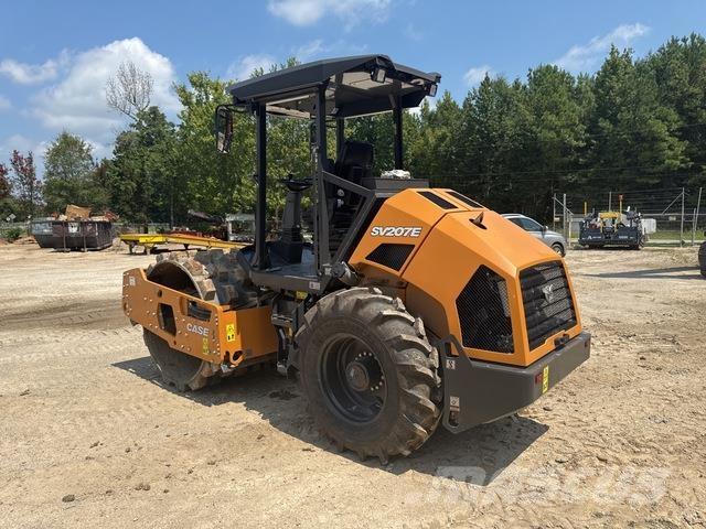 CASE SV207E Trilrolwalsen