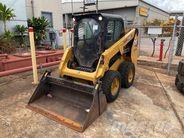 CAT 226D3 Schrankladers