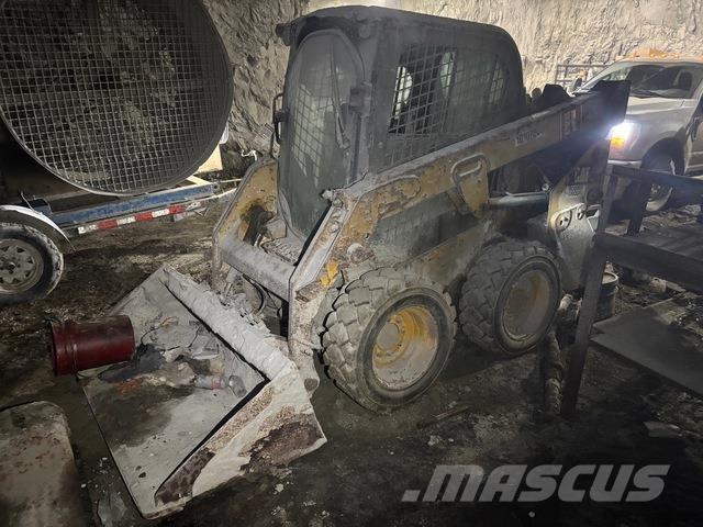 CAT 232D Schrankladers