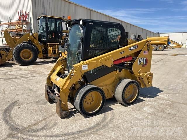 CAT 236D3 Schrankladers
