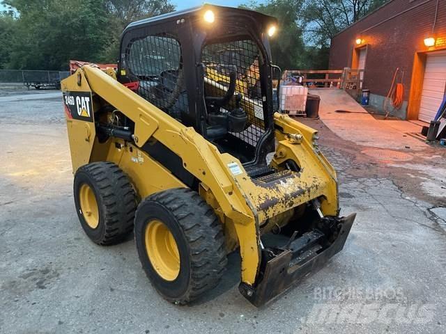 CAT 246D Schrankladers