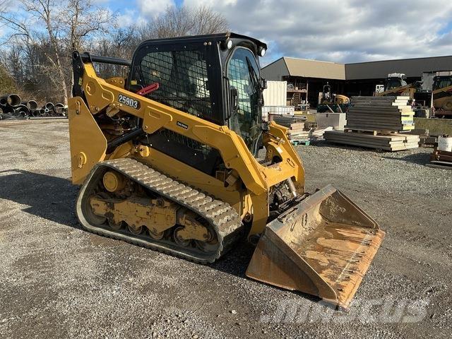 CAT 259D3 Schrankladers