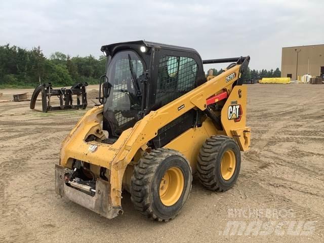 CAT 262D3 Schrankladers