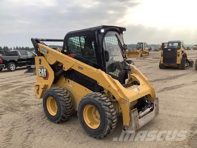 CAT 262D3 Schrankladers